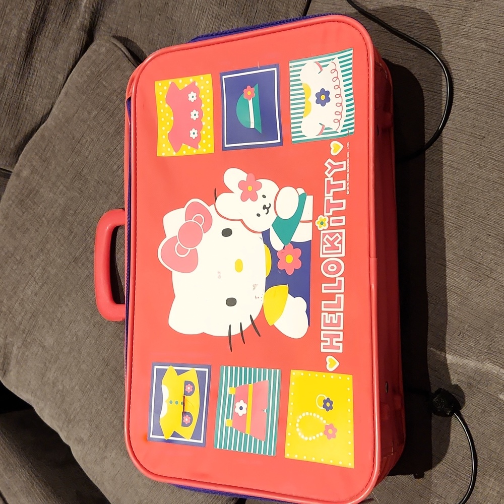 Hello Kitty Vintage luggage.